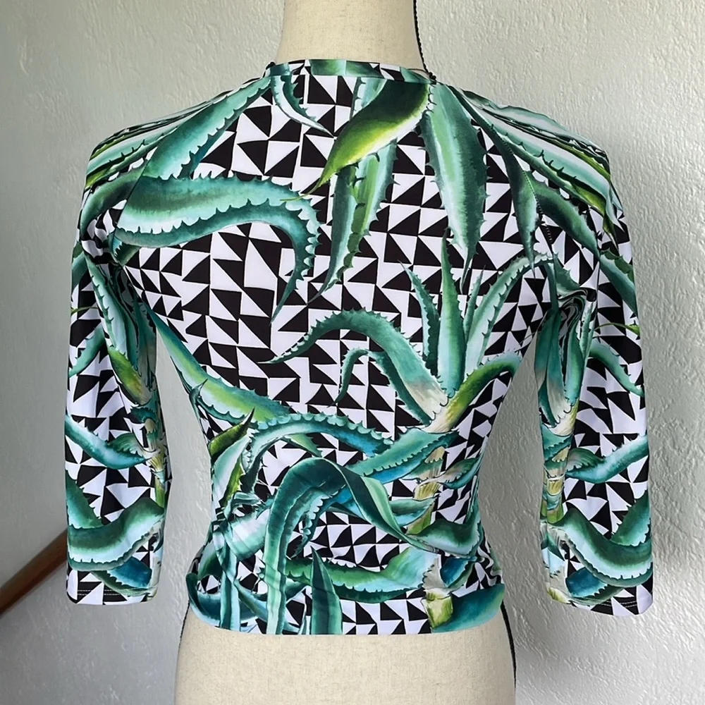 Mara Hoffman Swim Top NWT Aloe Green UV Protection 50 Sold‎ Out Style size Small
